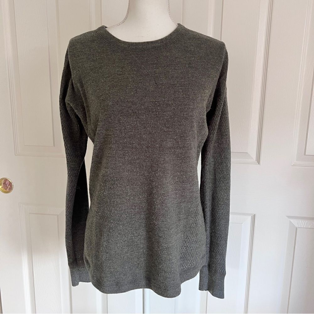 Sweet Romeo Crewneck Long Sleeve Sweater Charcoal Grey Large EUC